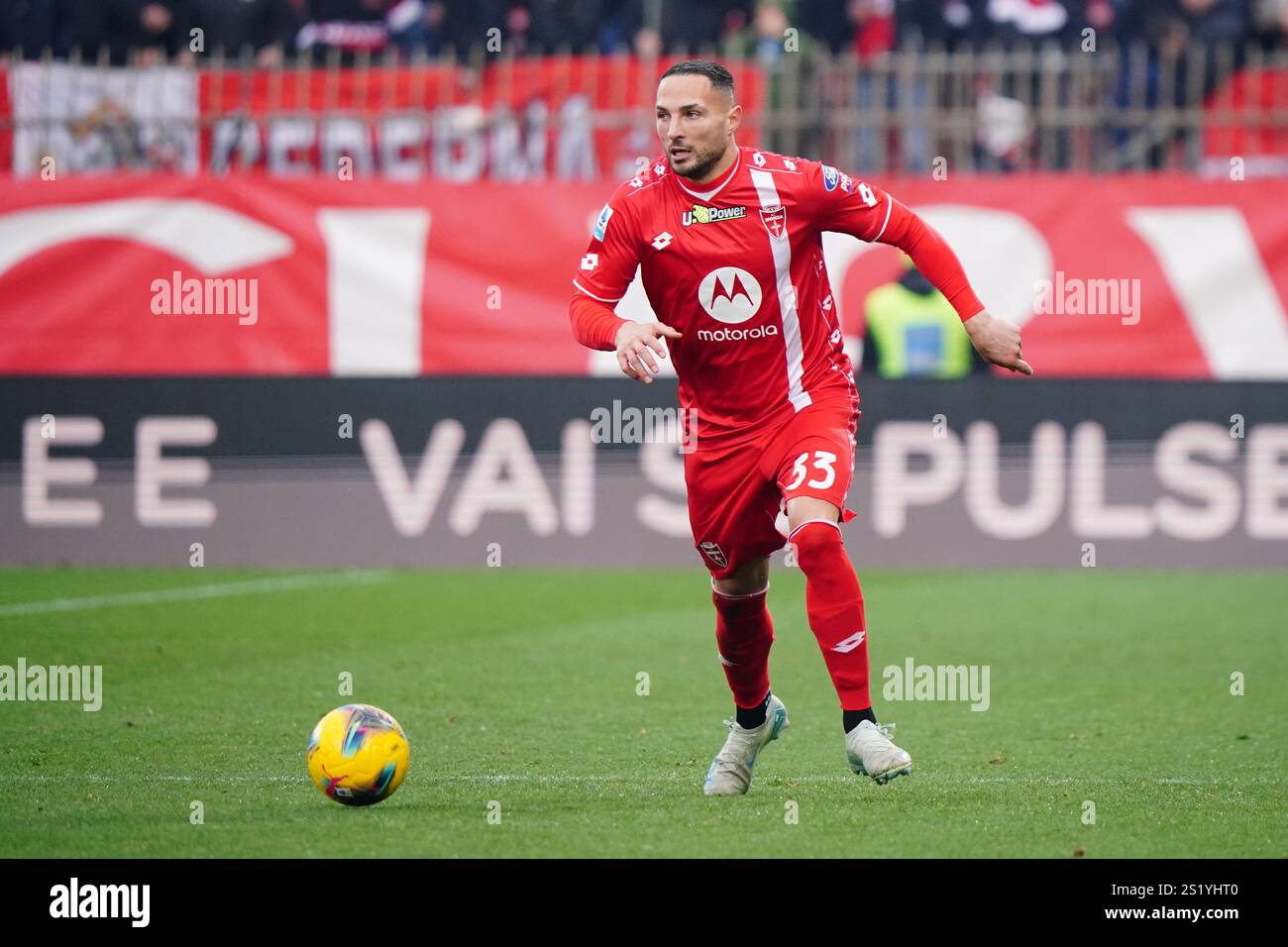 Monza, Italien. 5. Januar 2025. Danilo D’Ambrosio (AC Monza) während des italienischen Meisterschaftsspiels Serie A zwischen AC Monza und Cagliari Calcio am 5. Januar 2025 im U-Power Stadion in Monza, Italien. Quelle: Luca Rossini/E-Mage/Alamy Live News Stockfoto