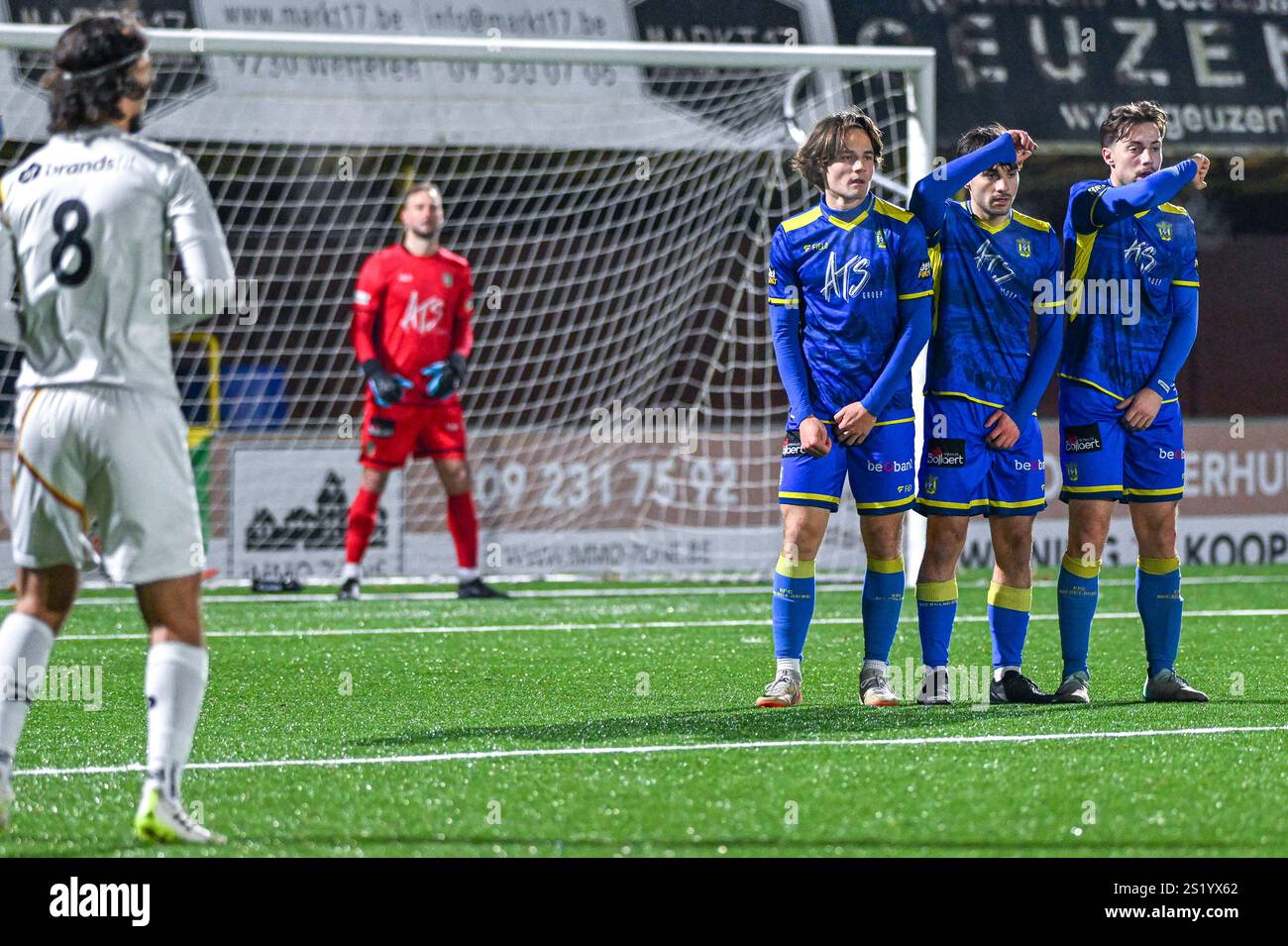 Wetteren, Belgien. Januar 2025. Merelbeke-Mauer, dargestellt während eines Freundschaftsspiels zwischen RFC Wetteren und KFC Merelbeke am Sonntag, 4. Januar 2025 in Wetteren, Belgien. Quelle: Sportpix/Alamy Live News Stockfoto
