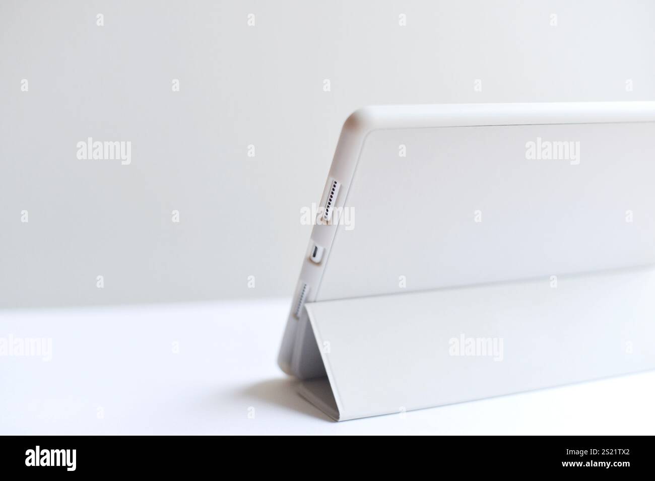 Bild des Online-Meetings auf Tablet Stockfoto