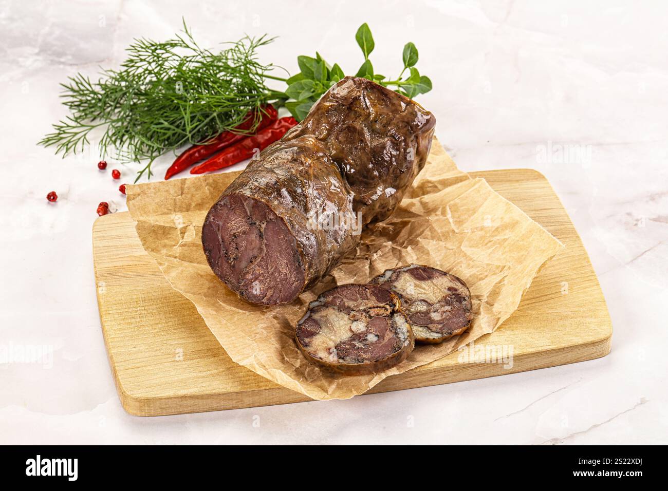 Kazy: Traditionelle kasachische Pferdefleischwurst Stockfoto