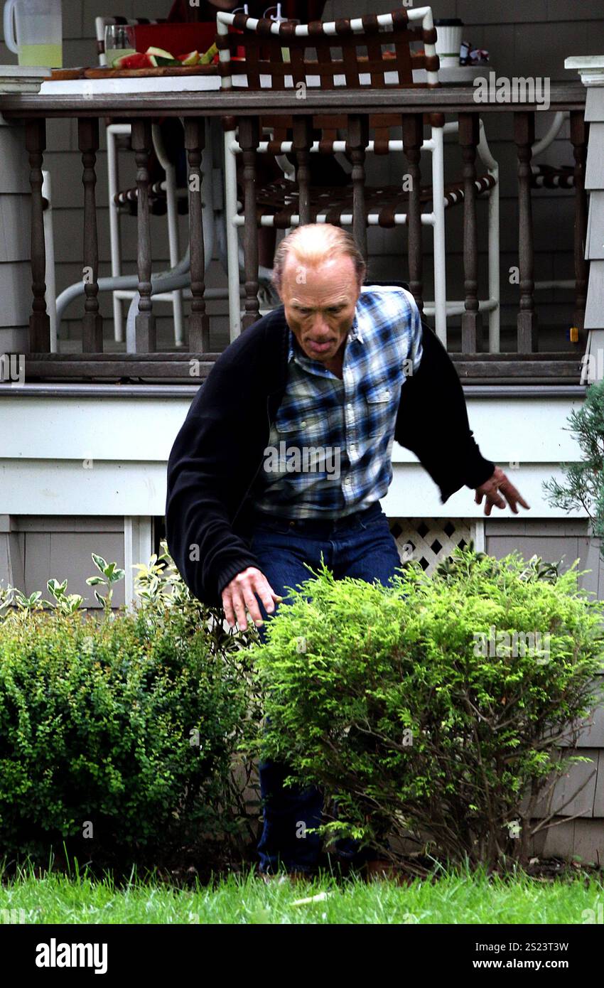 Ed Harris am Set des Films „The Adderall Diaries“ in New York City - 28 Mai 2014 FAMOUS PICTURES AND FEATURES AGENCY 13 HARWOOD ROAD LONDON SW6 4QP VEREINIGTES KÖNIGREICH Tel. +44 (0) 20 7731 9333 Fax +44 (0) 20 7731 9330 E-Mail info@famous.uk.com www.famous.uk.com FAM51846 Stockfoto