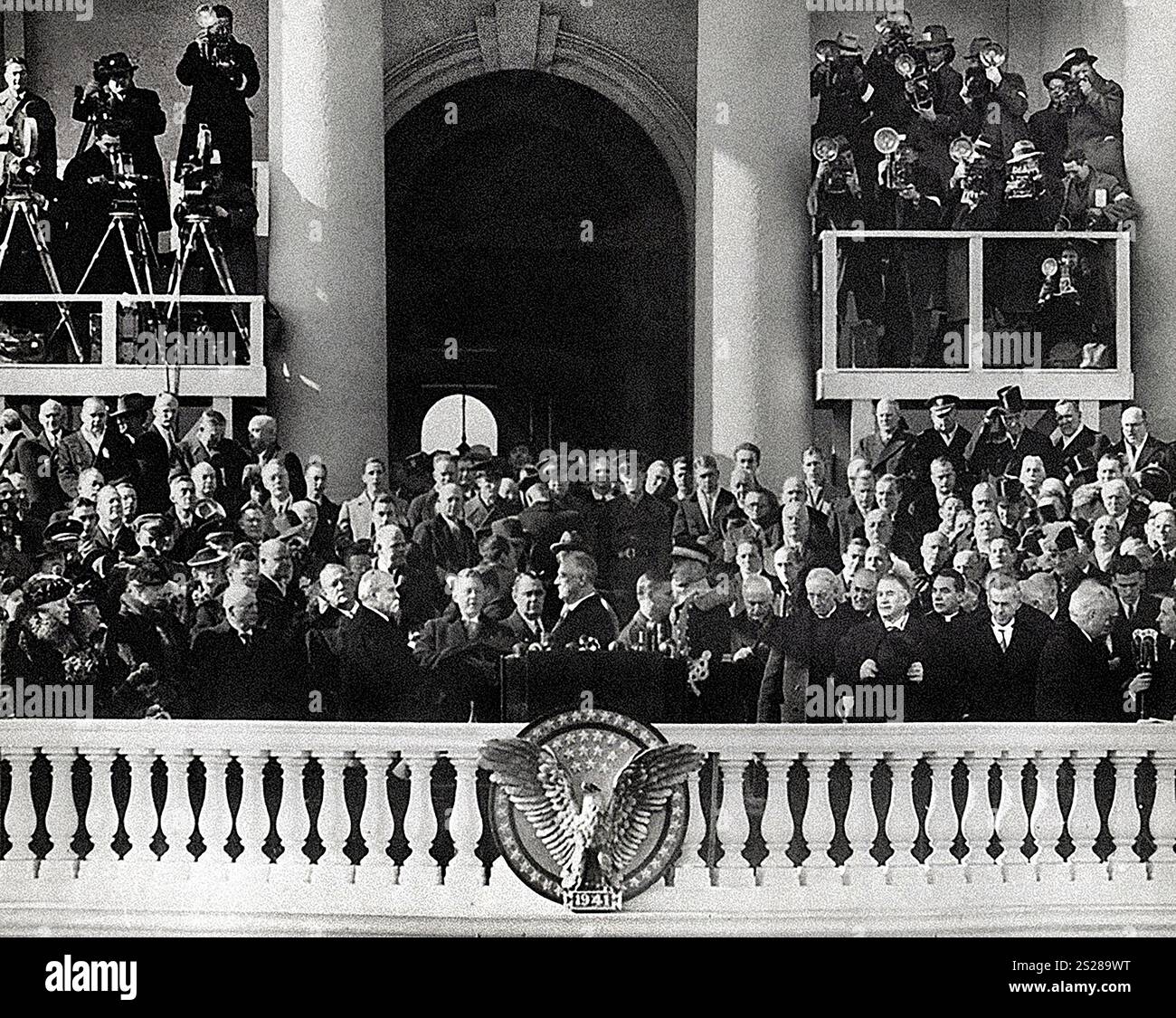 US-Präsident Franklin D. Roosevelt schwört bei seiner dritten Eröffnungszeremonie, Washington, D.C., USA, Franklin D. Roosevelt Presidential Library & Museum, 20. Januar 1941 Stockfoto