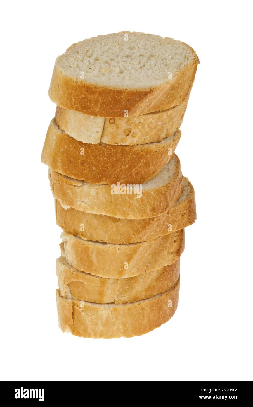 Mehrere Brotscheiben aus einem französischen Baguette liegen übereinander Stockfoto