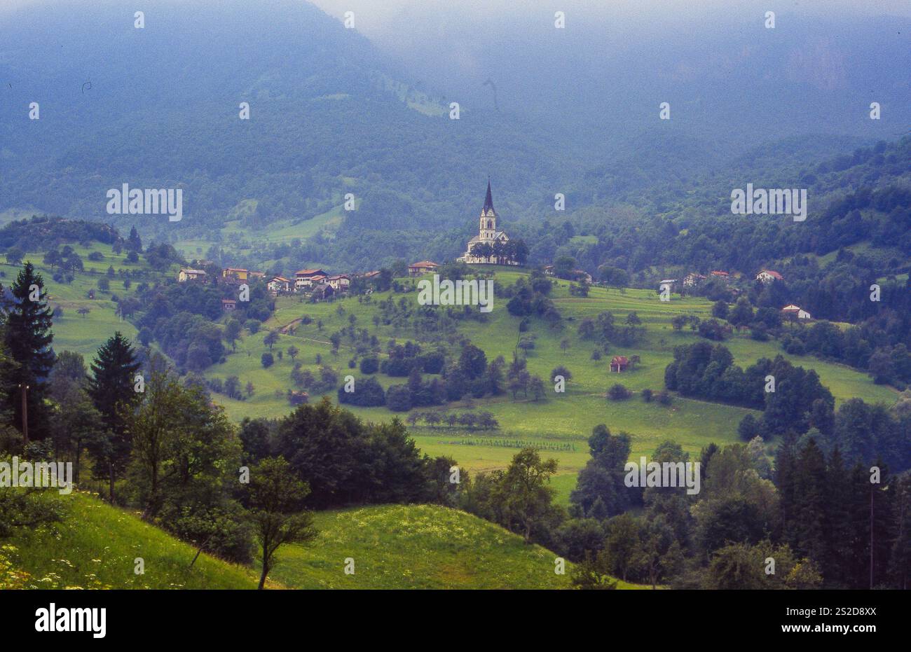 Slowenien, Dreznica Bergdorf im Soca-Tal, ein beliebtes Reise- und Wanderziel. Stockfoto