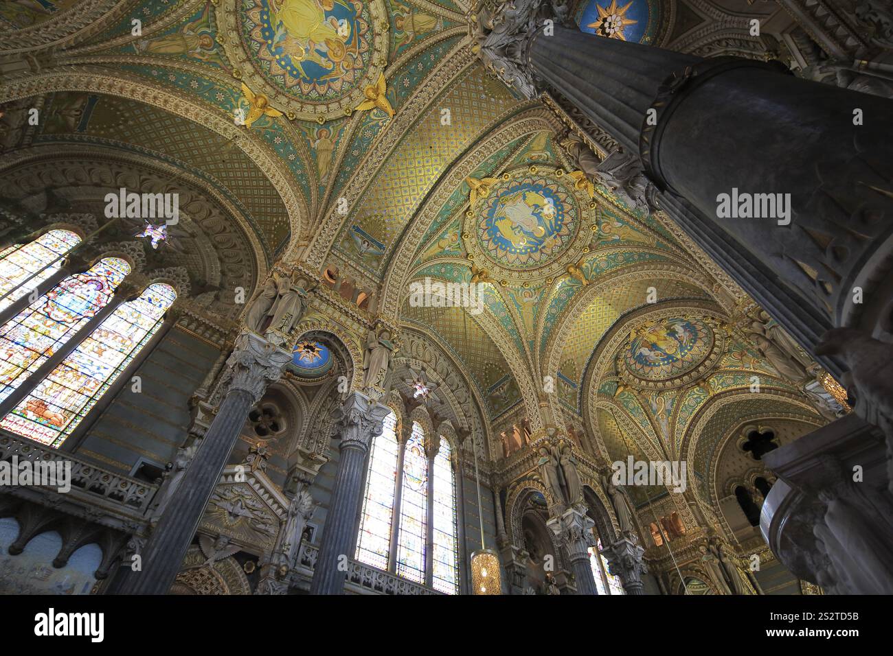 Basilika Notre-Dame de Fourviere, Lyon, Auvergne-Rhone-Alpes, Frankreich, Europa Stockfoto