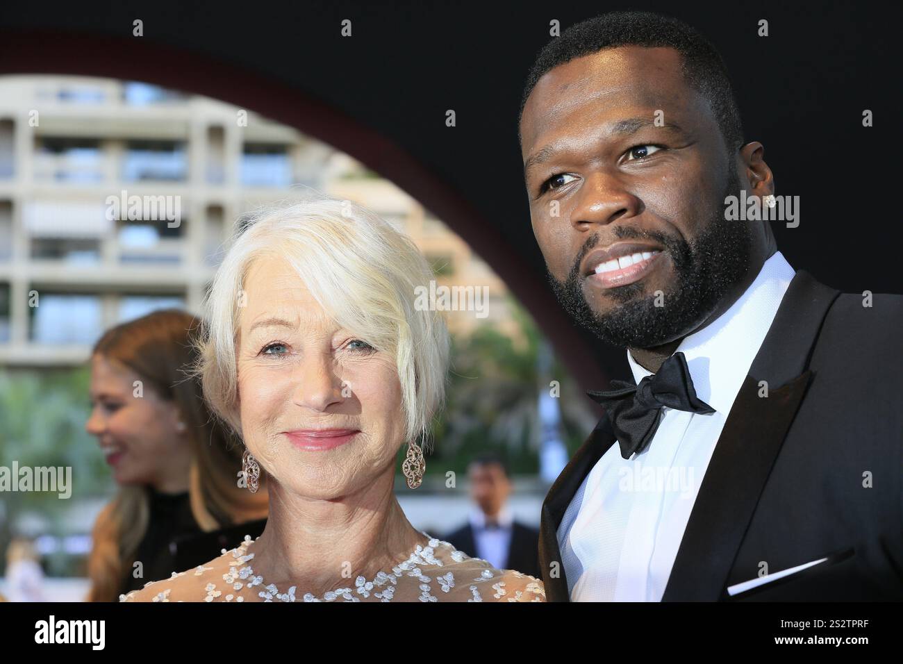 Dame Helen Mirren und 50 Cent Curtis Jackson, Nymphes d'Or Award Ceremony, 57. Festival de Television de Monte-Carlo, TV Festival Monte-Carlo, Princi Stockfoto
