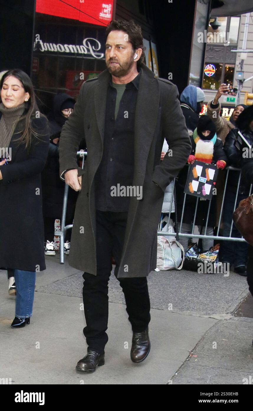 New York, NY, USA. Januar 2025. Gerard Butler wurde am 7. Januar 2025 bei Good Morning America in New York City gesehen. Quelle: Rw/Media Punch/Alamy Live News Stockfoto