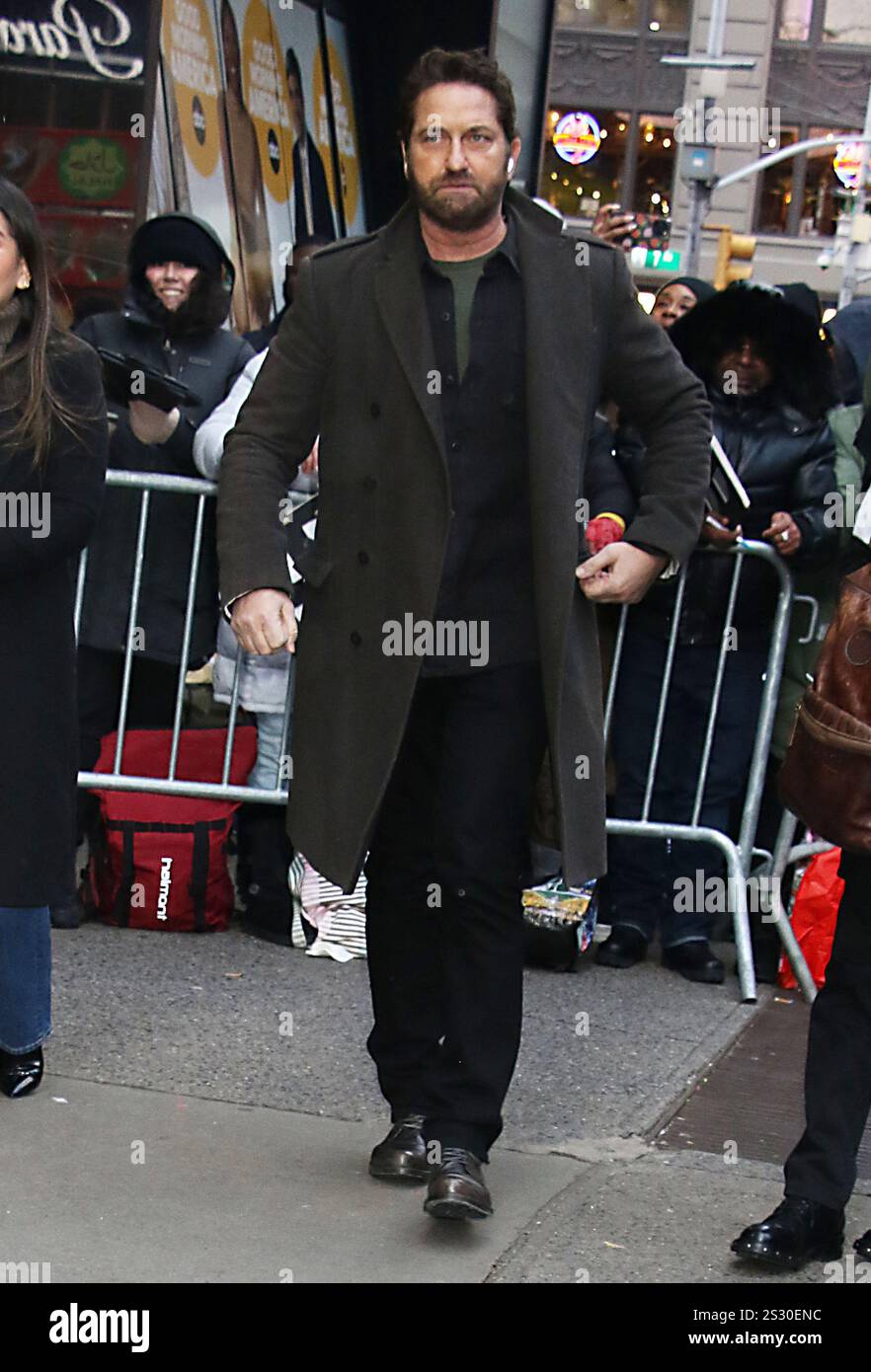 New York, NY, USA. Januar 2025. Gerard Butler wurde am 7. Januar 2025 bei Good Morning America in New York City gesehen. Quelle: Rw/Media Punch/Alamy Live News Stockfoto