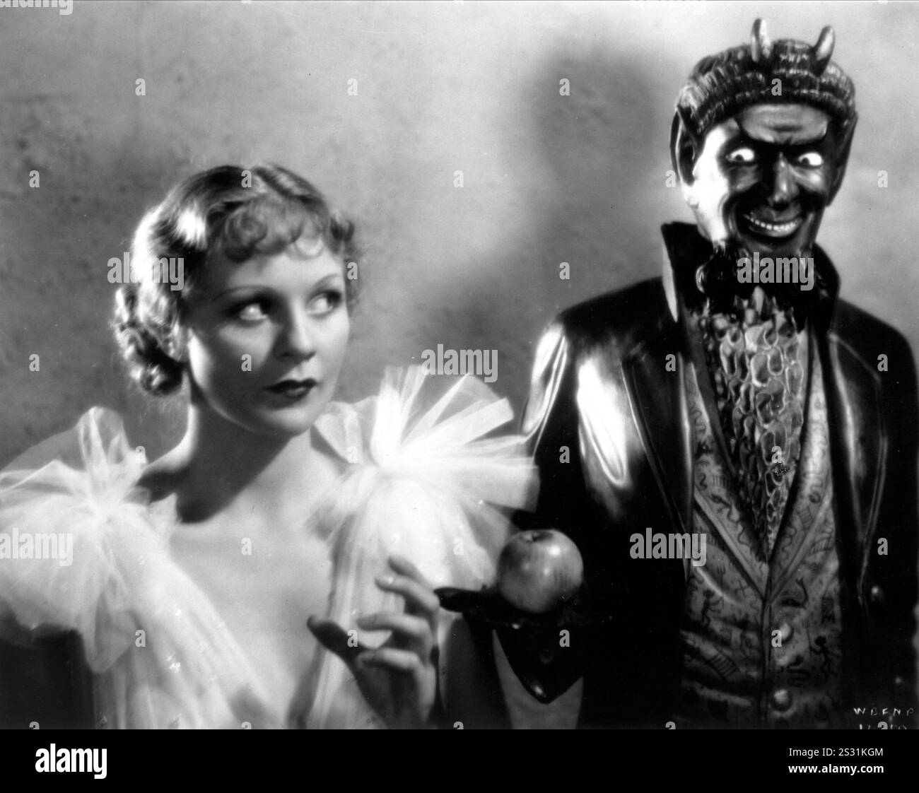 SCHWARZE MASKE Datum: 1935 Stockfoto