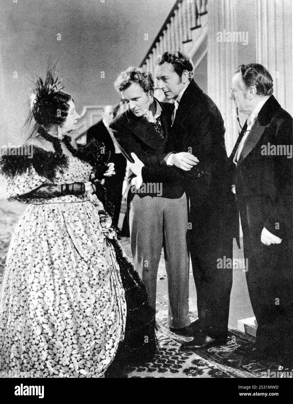 Hingabe DAME MAI WHITTY, ARTHUR KENNEDY, PAUL HENREID UND EDMOND BREON HINGABE Datum: 1946 Stockfoto