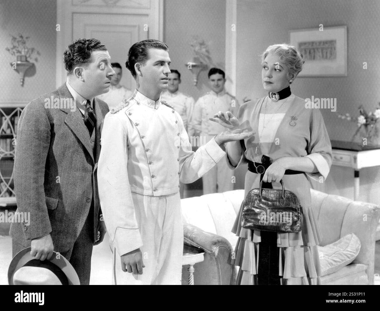 GOLDGRÄBER VON 1935 FRANK MCHUGH LINKS, ALICE BRADY RECHTS Datum: 1935 Stockfoto