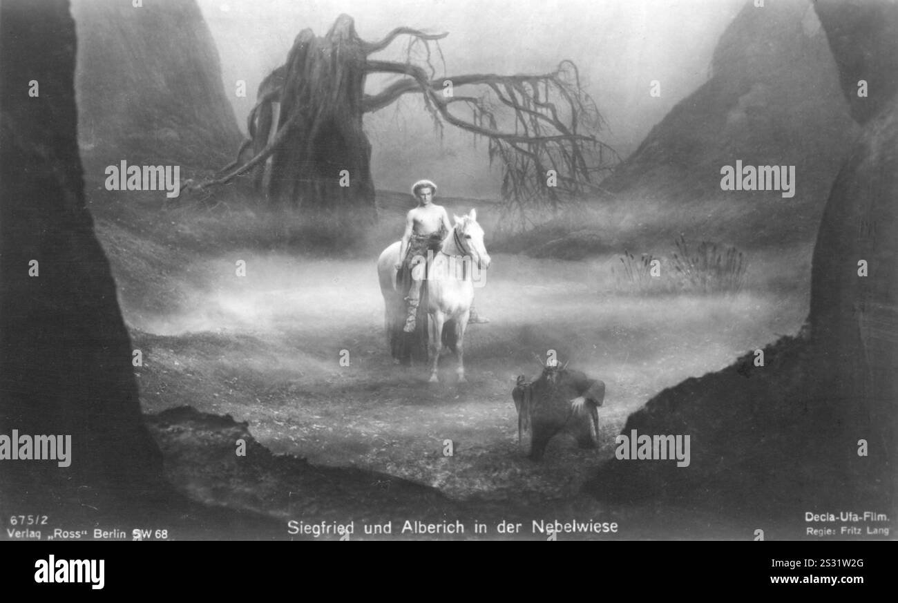 DIE NIBELUNGEN: SIEGFRIED Paul Richter als Siegfried, Georg John als Alberich Datum: 1924 Stockfoto