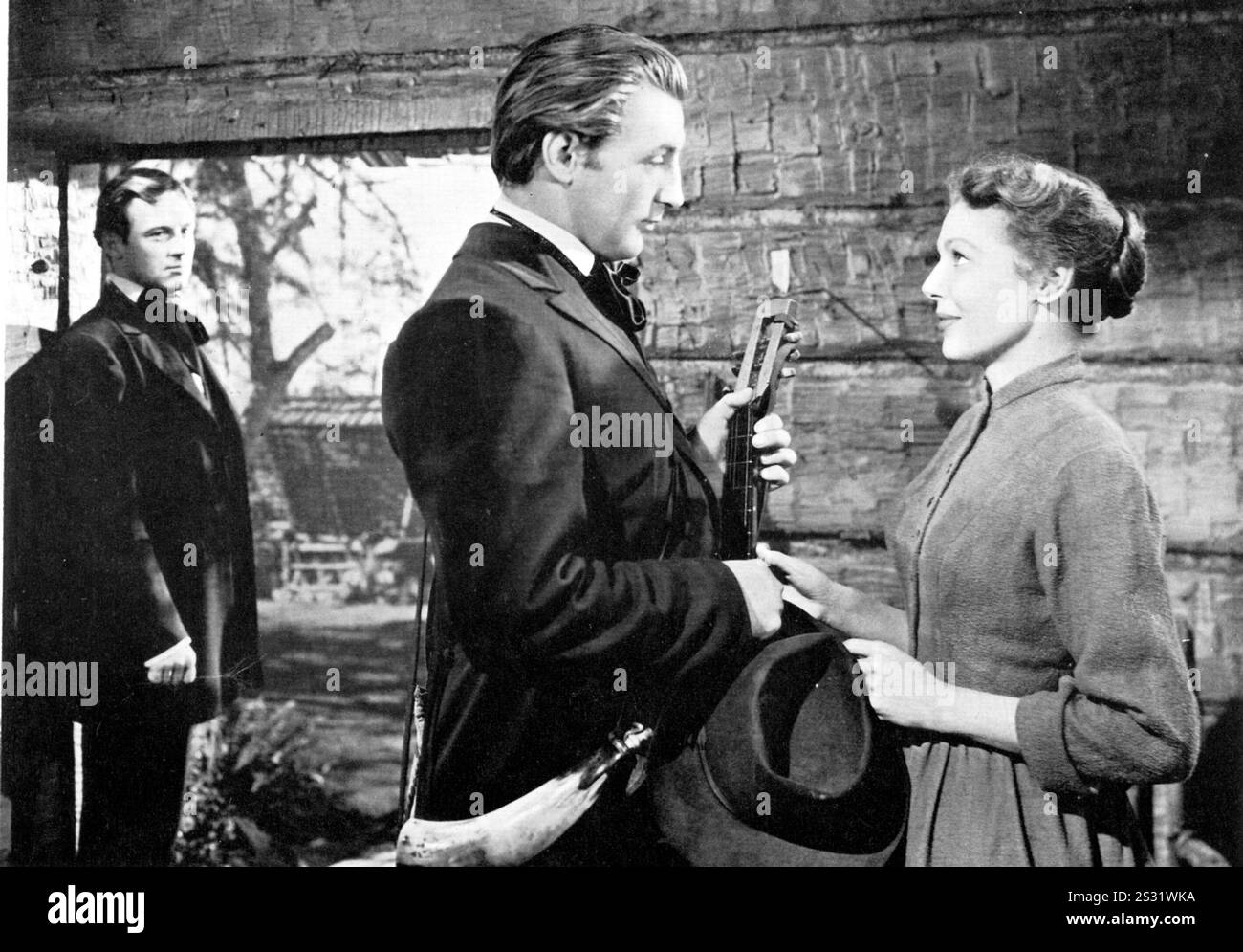 RACHEL UND DER FREMDE WILLIAM HOLDEN, ROBERT MITCHUM UND LORETTA JUNGBILD AUS DEM RONALD GEWÄHREN ARHCIVE EIN RKO-BILD Datum: 1948 Stockfoto
