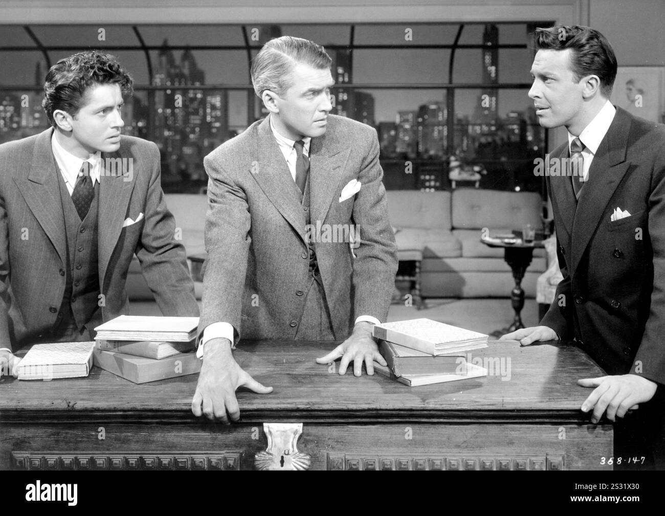 ROPE FARLEY GRANGER, JAMES STEWART, JOHN DALL Datum: 1948 Stockfoto