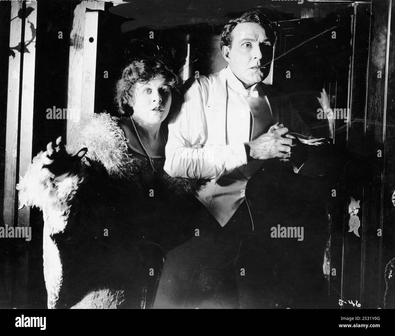 DER SPION WINIFRED KINGSTON UND DUSTIN FARNUM BILD VOM RONALD GRANT ARHCIVE FEAR Datum: 1931 Stockfoto