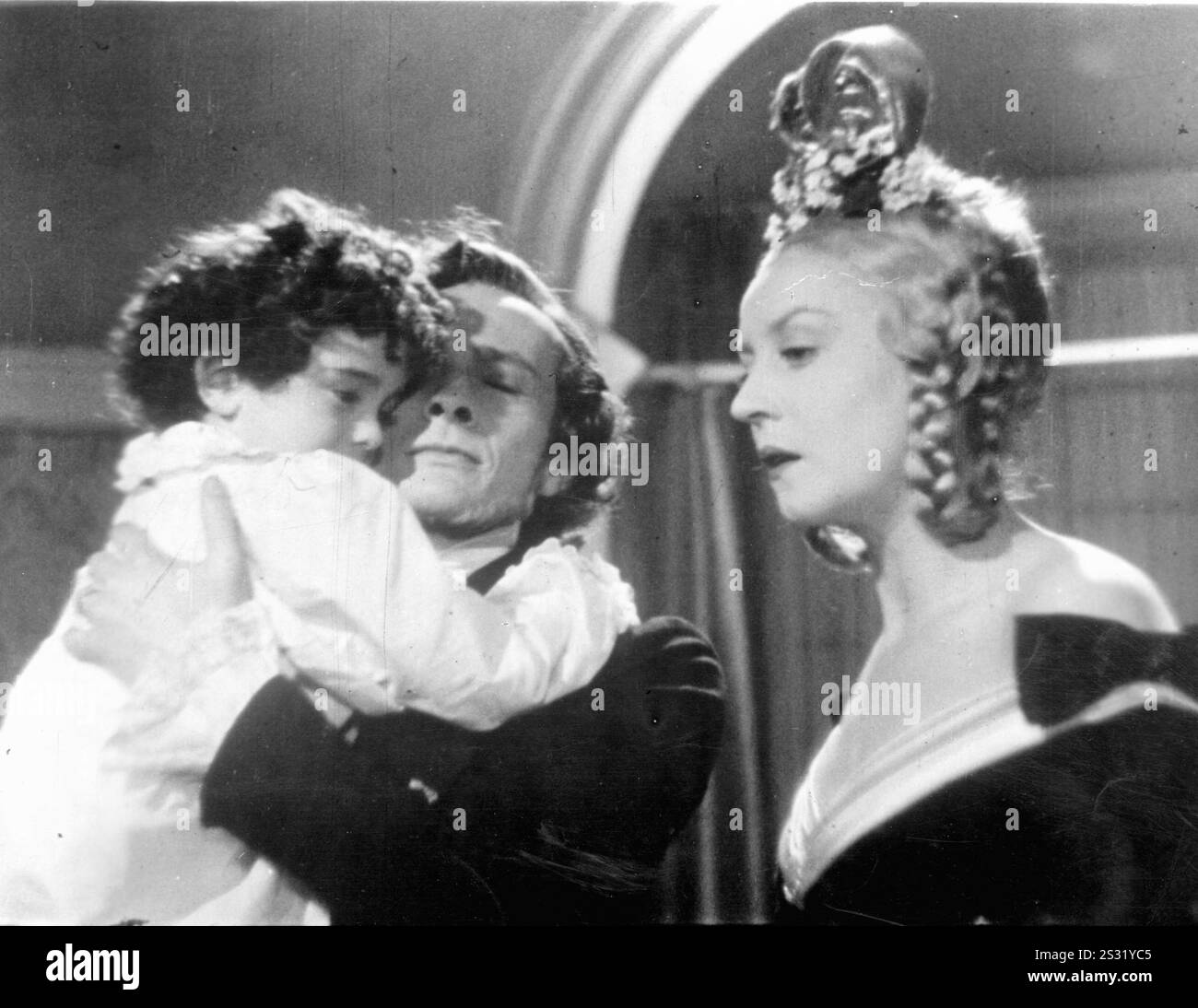 LA Symphonie fantastique [Frankreich 1942] Jean Louis Barrault ALS HECTOR BERLIOZ UND LISA DELAMARE wie HARRIET SMITHSON A L'ATALIER FRANCAIS PRODUKTION Datum: 1942 Stockfoto