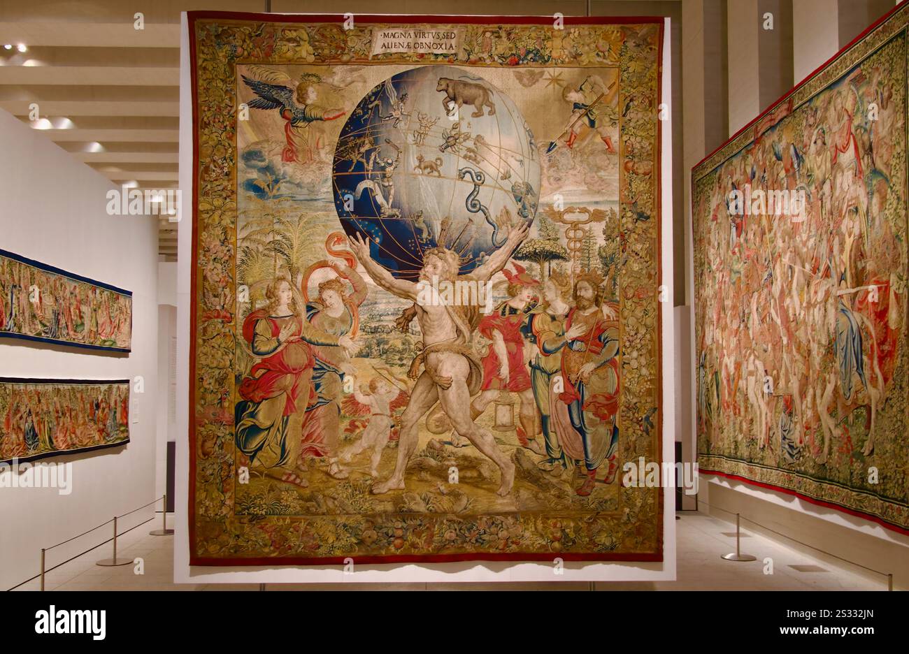 1530-1535 Wandteppich Hércules sostiene la esfera celeste Design zugeschrieben Bernard van Orley Royal Collections Gallery Museum Madrid Spanien Europa Stockfoto 1530-1535 Wandteppich Hércules sostiene la esfera celeste Design zugeschrieben Bernard van Orley Royal Collections Gallery Museum Madrid Spanien Europa Stockfoto