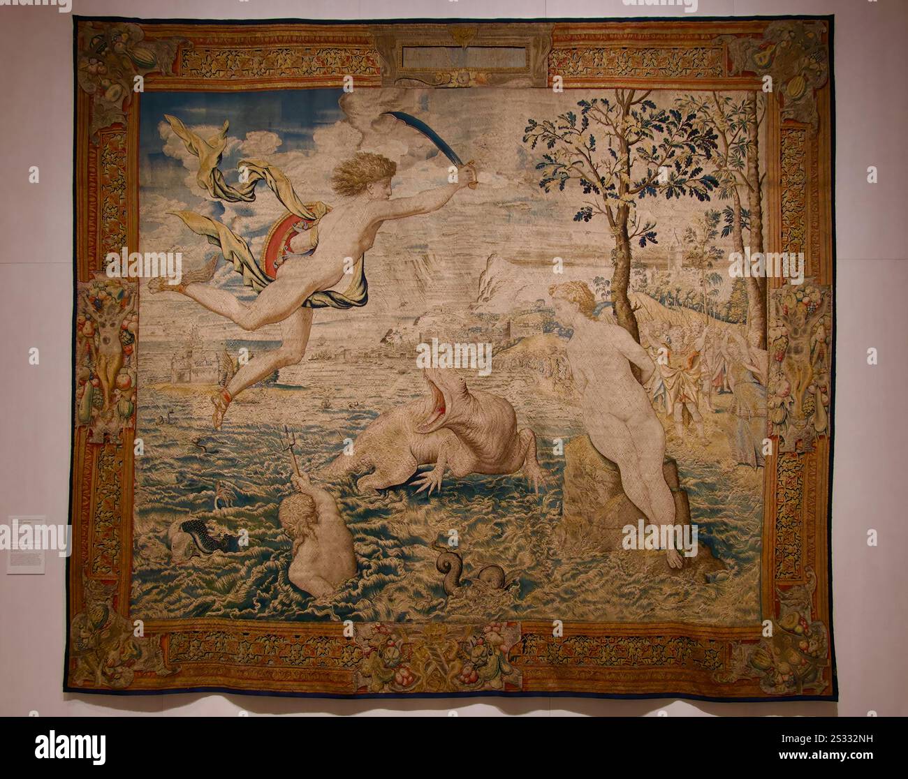 1556 Wandteppich von Wilhem Pannemaker Perseo libera ein Andrómeda-Design, das Jan Cornelisz Vermeyen Pieter Coecke van Aelts Königspalast Madrid zugeschrieben wurde Stockfoto 1556 Wandteppich von Wilhem Pannemaker Perseo libera ein Andrómeda-Design, das Jan Cornelisz Vermeyen Pieter Coecke van Aelts Königspalast Madrid zugeschrieben wurde Stockfoto