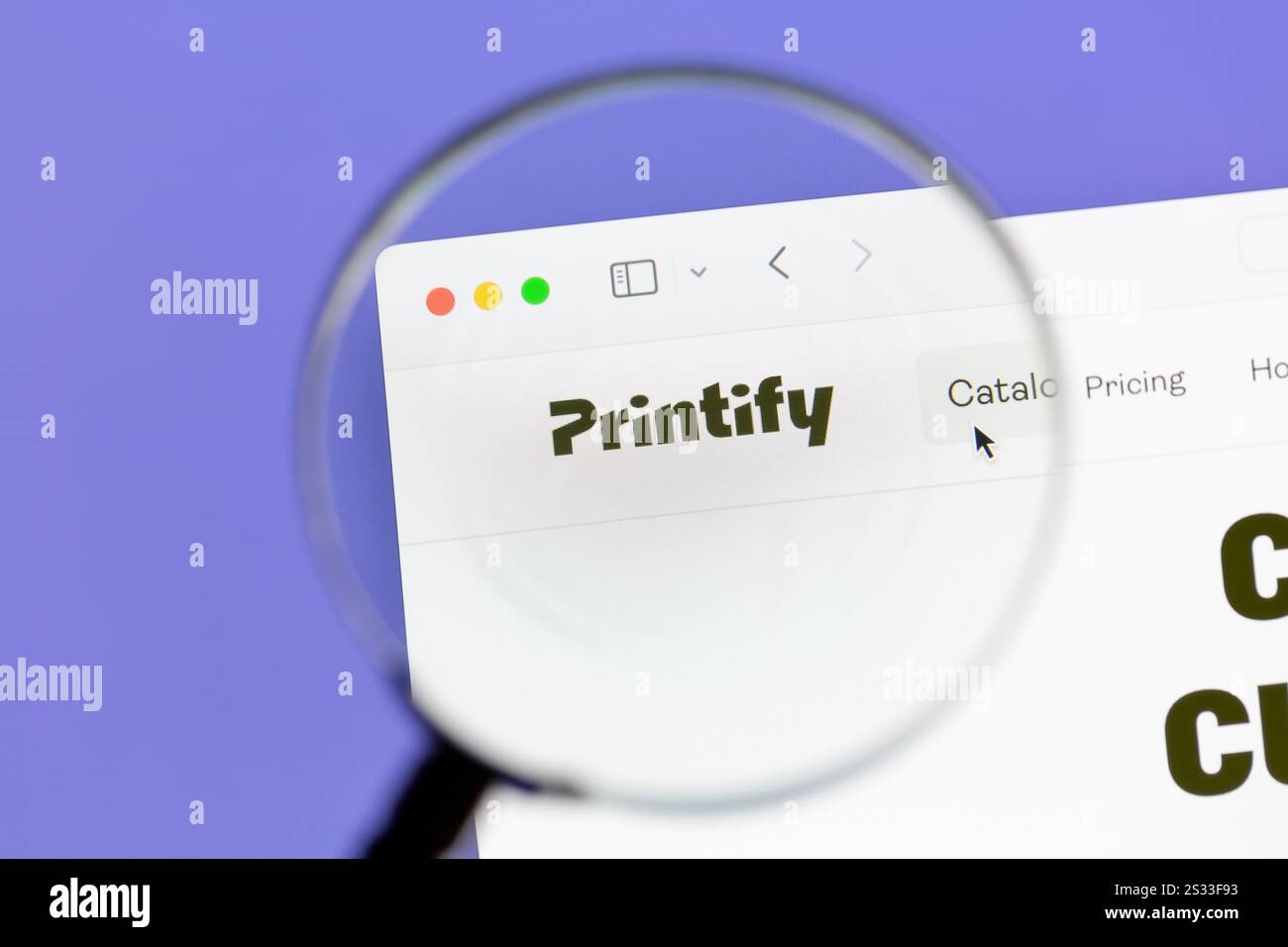 Ostersund, Schweden - 8. Januar 2025. Webseite drucken. Printify ist ein lettisches Print-on-Demand-Unternehmen mit Sitz in Riga. Stockfoto