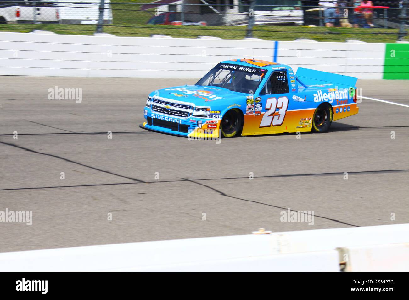 Newton, Iowa, USA – 18. Juni 2016: Spencer Gallagher NASCAR Camping Wolrd Truck-Rennserie. Speedriatrie 200 Stockfoto