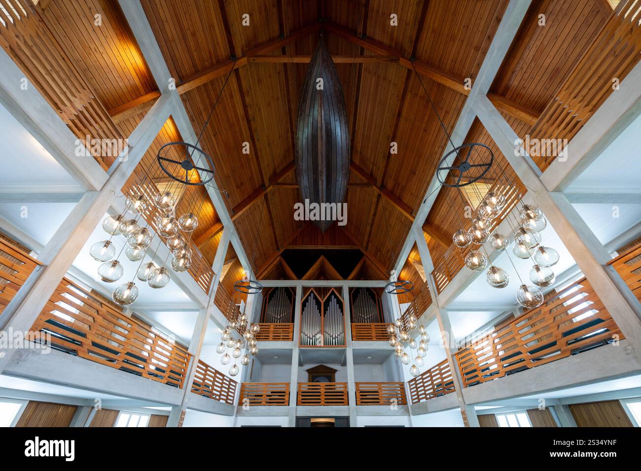 Klaksvik, Färöer-Inseln - 24. Juli 2024: Kirche Christianskirkjan in Klaksvik - Färöer-Inseln Stockfoto