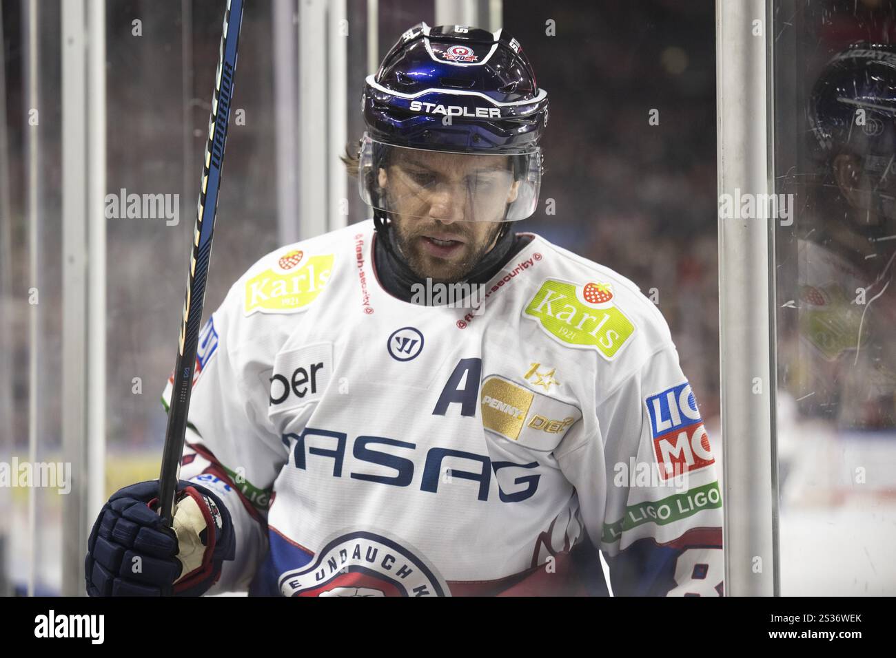 Köln, LanxessArena, Nordrhein-Westfalen, Zach Boychuk (Eisbaeren Berlin, #89), PENNY DEL, Koelner Haie- Eisbaeren Berlin am 07.01.2025 im La Stockfoto