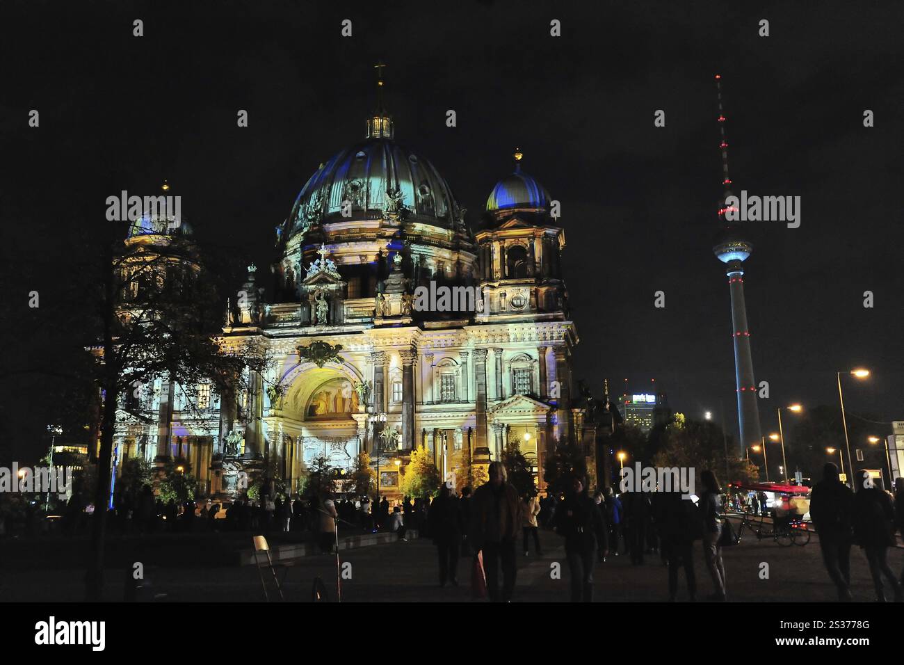 Lichterfest in Berlin, Berliner Dom Stockfoto