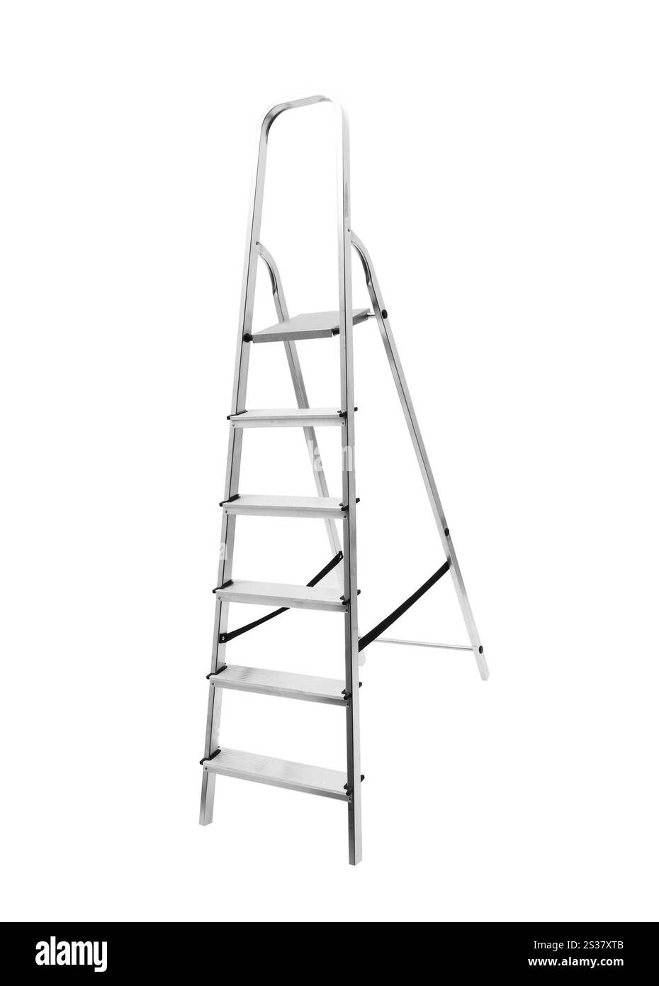Metallleiter isoliert auf weißem Hintergrund. Metallleiter isoliert auf weiß Stockfoto Metallleiter isoliert auf weißem Hintergrund. Metallleiter isoliert auf weiß Stockfoto