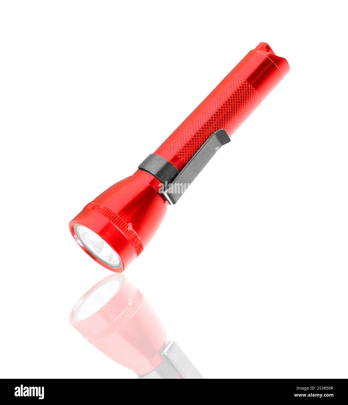 Taschenlampe isoliert auf weißer Rückseite. Taschenlampe isoliert auf weiß Stockfoto