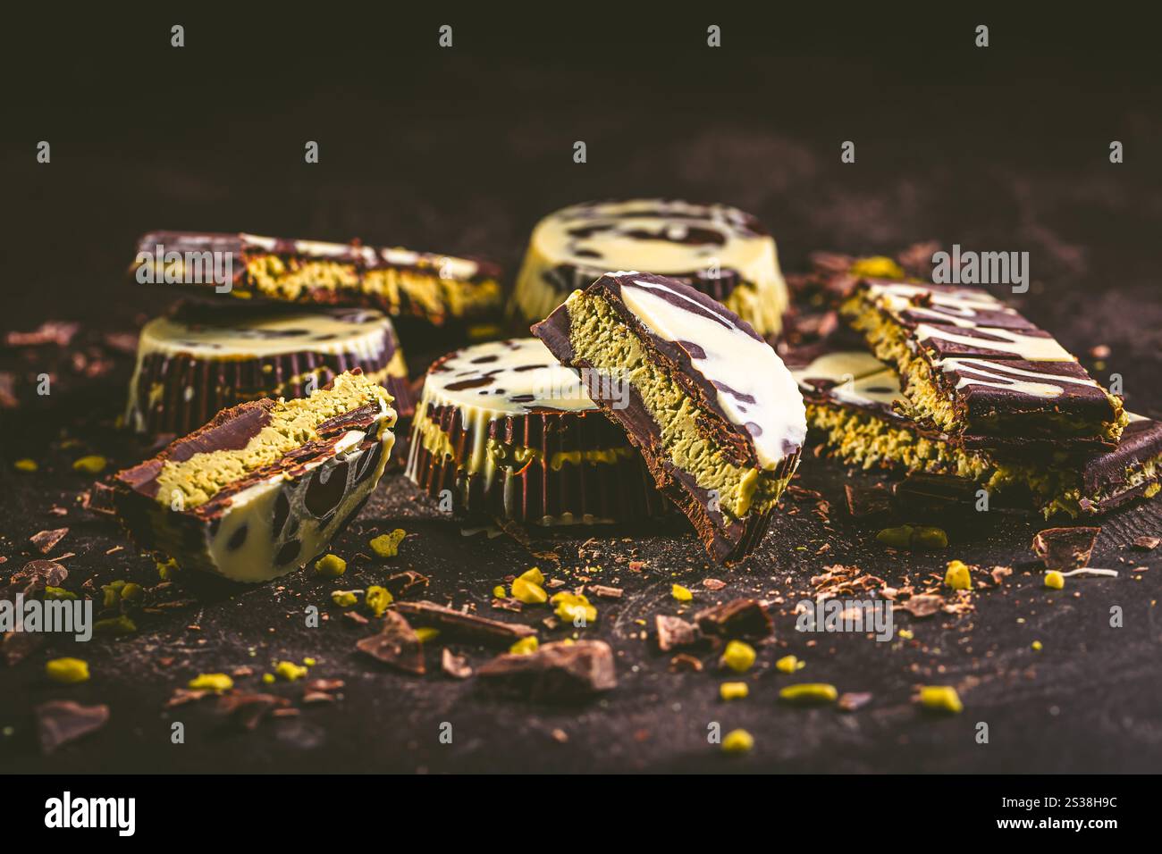 Hausgemachte Dubai Schokoladenpralinen Stockfoto