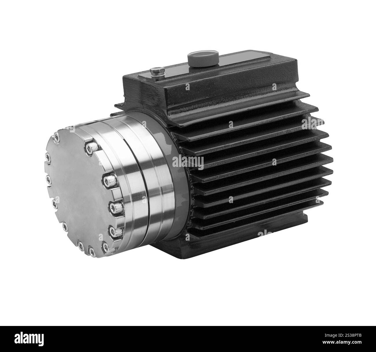 Industrieller Elektromotor isoliert auf weißem Hintergrund. Industrieller Elektromotor Stockfoto