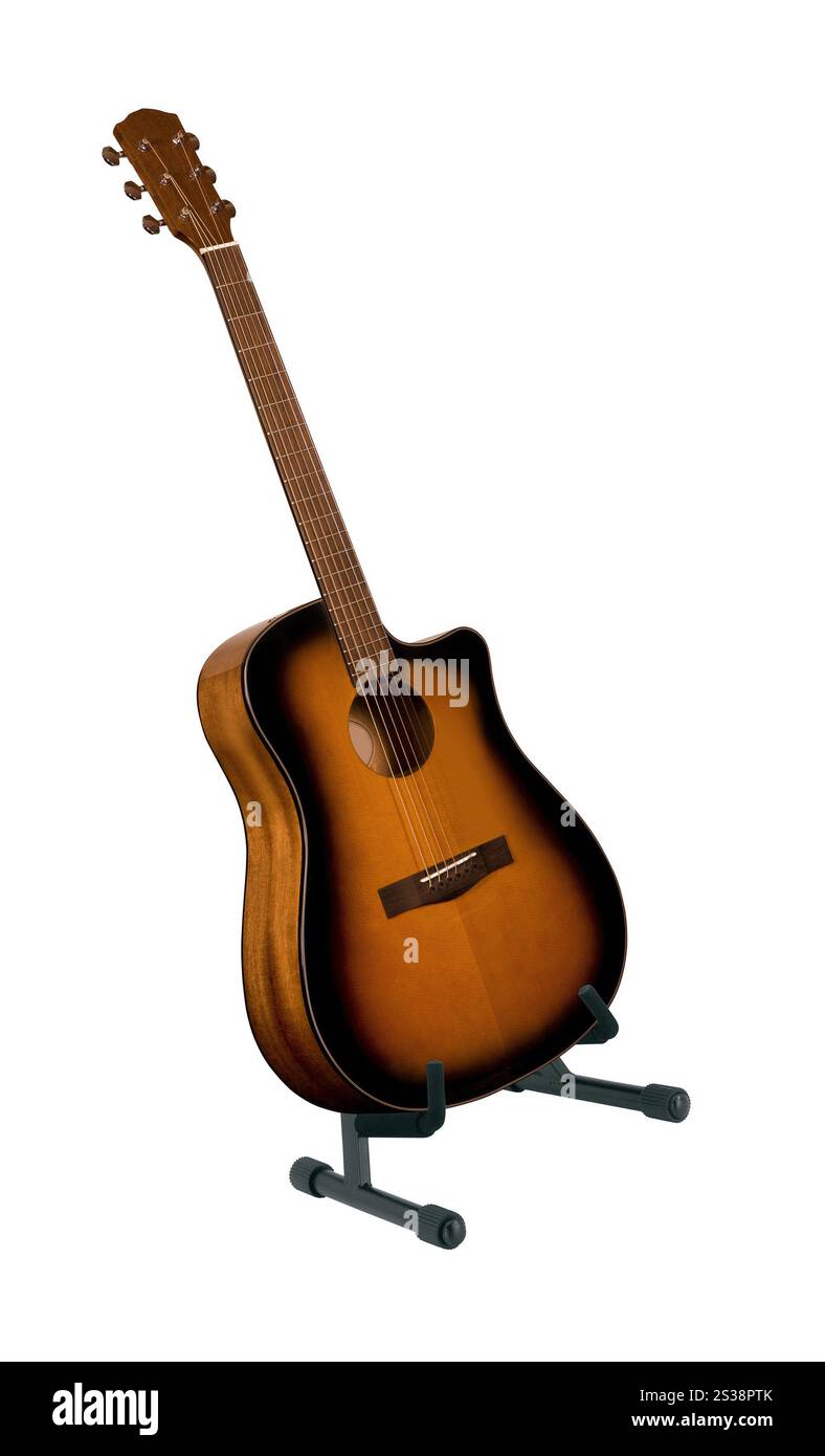 Akustikgitarrenständer auf weißem Hintergrund. Akustikgitarrenständer Stockfoto