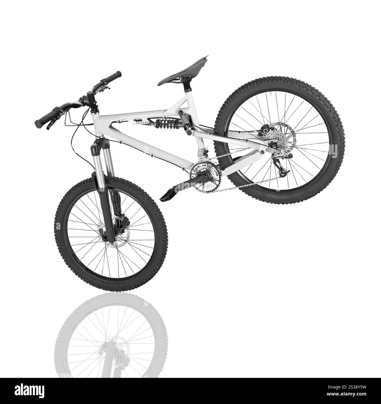 Mountainbike isoliert auf weißem Hintergrund. Mountainbike isoliert Stockfoto