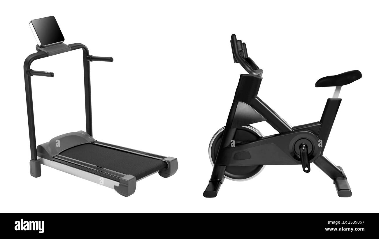 Fitnessgeräte isoliert auf weißem Hintergrund Stockfoto