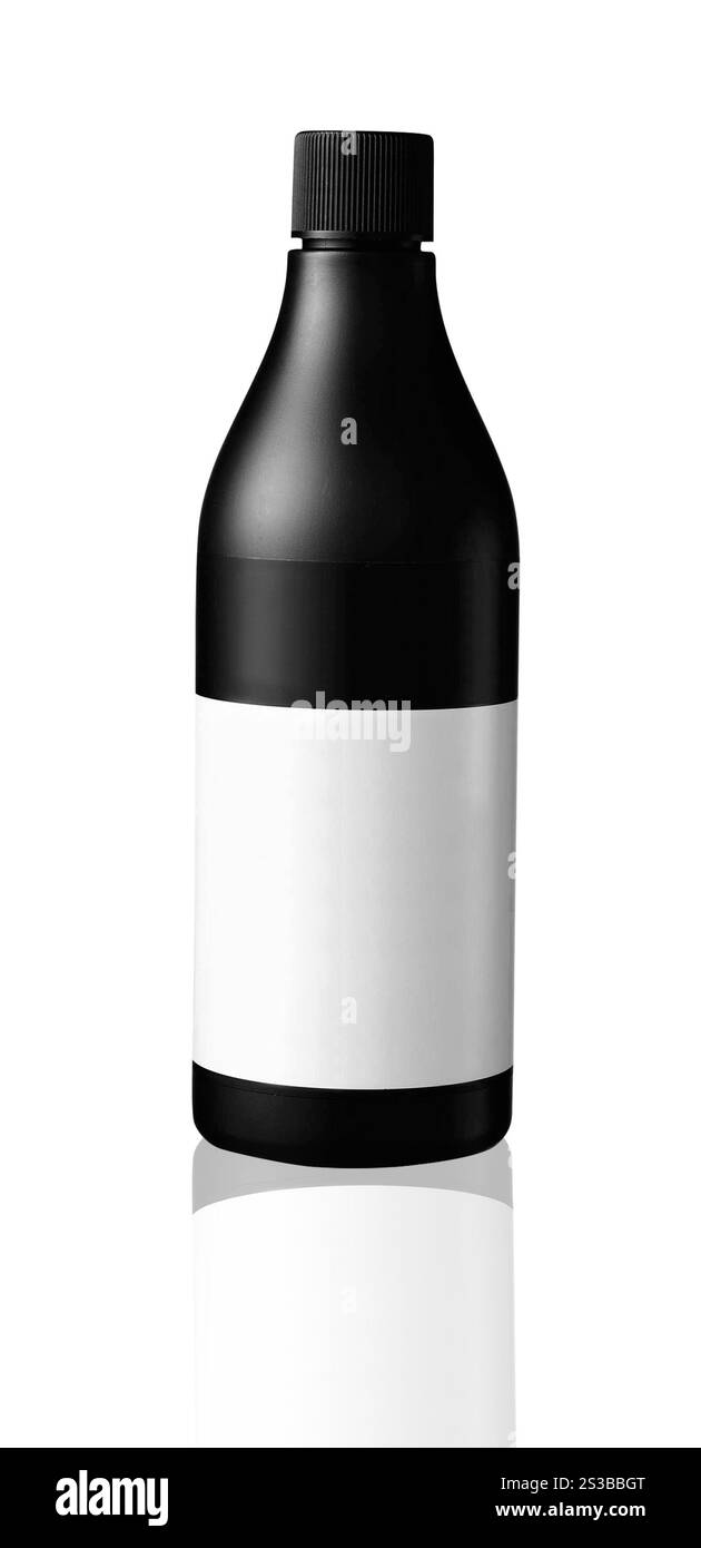 Medizinische Flasche von brauner Farbe isoliert auf weißem Hintergrund. Medizinische Flasche von brauner Farbe Stockfoto