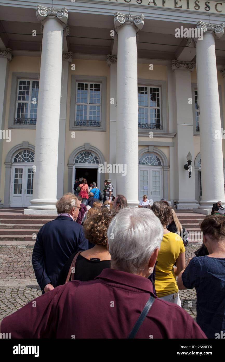 Das Fridericianum, Museum in Kassel; documenta 14 Ausstellung 2017, Friedrichsplatz, Kassel, Deutschland, Europa Stockfoto