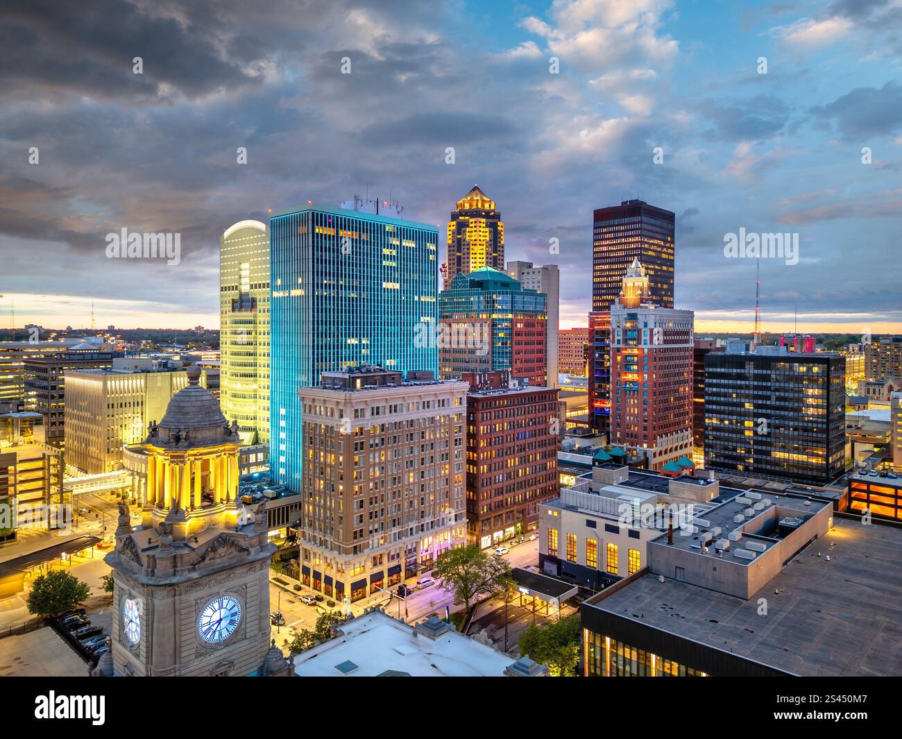 Des Moines, Iowa, USA Skyline der Innenstadt Stockfoto