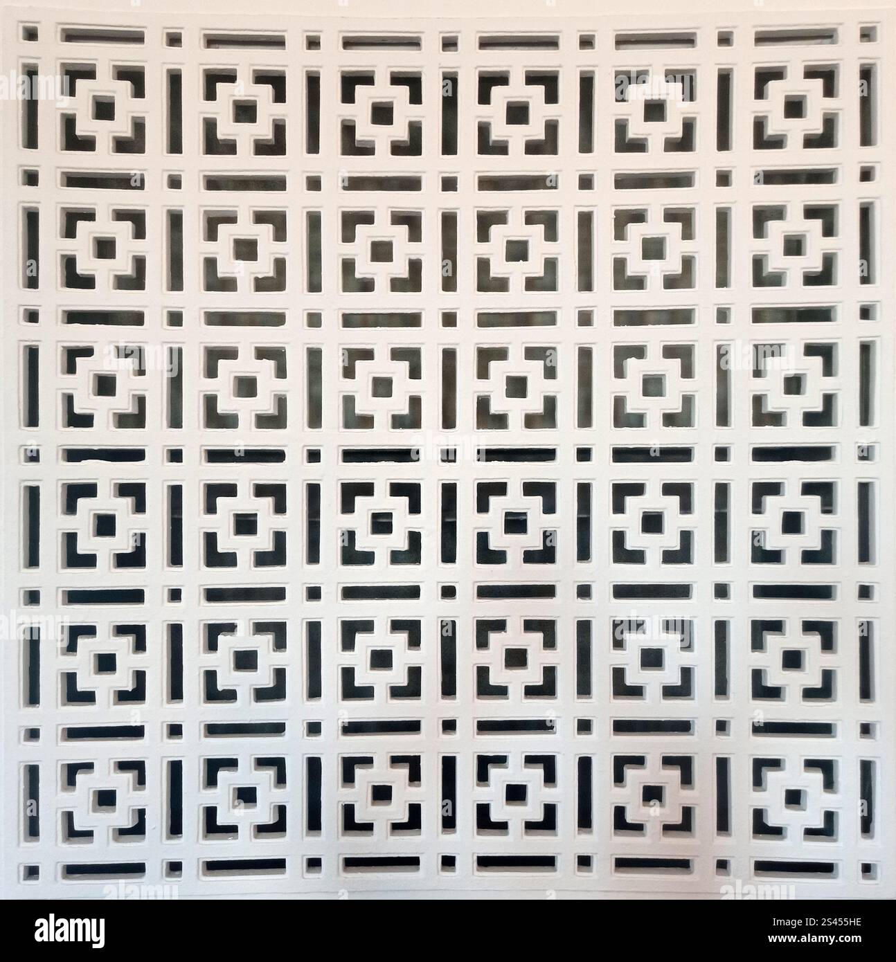 Gipsgeometrische Formen im Innenraum. Geometrisches Design. Schöne Ornament Hintergrund Nahaufnahme Stockfoto