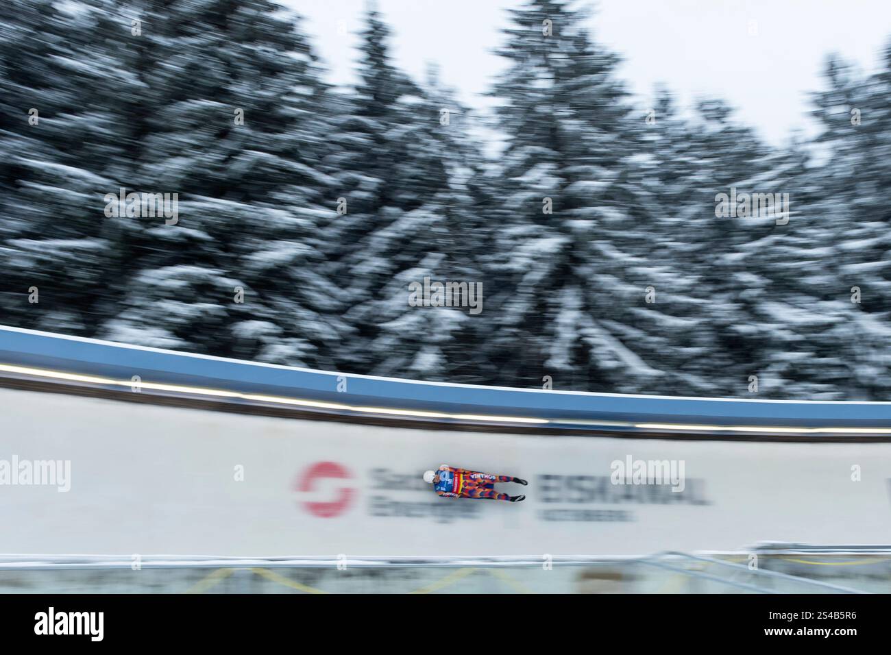 Valentin Cretu (Rumaenien), GER, Fil Eberspecher Rodel Weltcup Altenberg, Rennen Einzel Herren, 11.01.2025 Foto: Eibner-Pressefoto/Michael Memmler Stockfoto