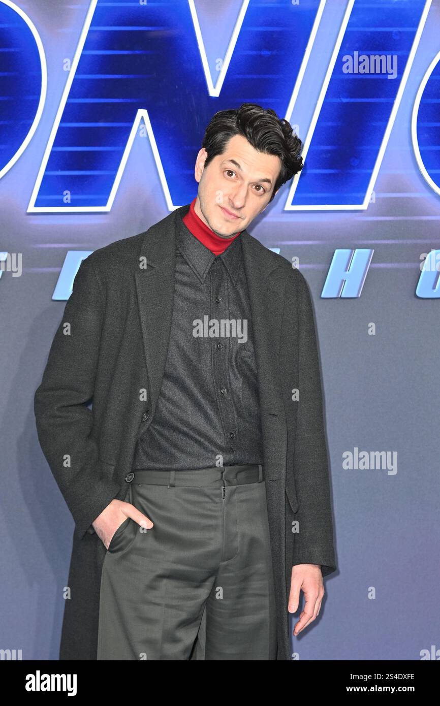 Sonic The Hedgehog 3 UK Premiere in London, Großbritannien - Ankunft mit: Ben Schwartz Wo: London, Großbritannien Wann: 10 Dez 2024 Credit: Laura Rose/WENN Stockfoto