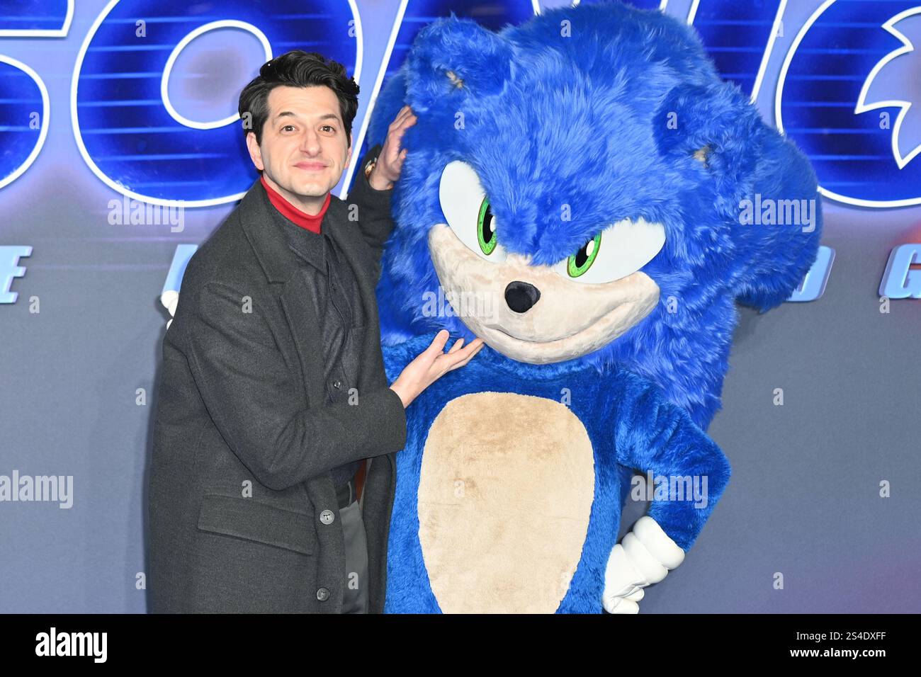 Sonic The Hedgehog 3 UK Premiere in London, Großbritannien - Ankunft mit: Ben Schwartz Wo: London, Großbritannien Wann: 10 Dez 2024 Credit: Laura Rose/WENN Stockfoto