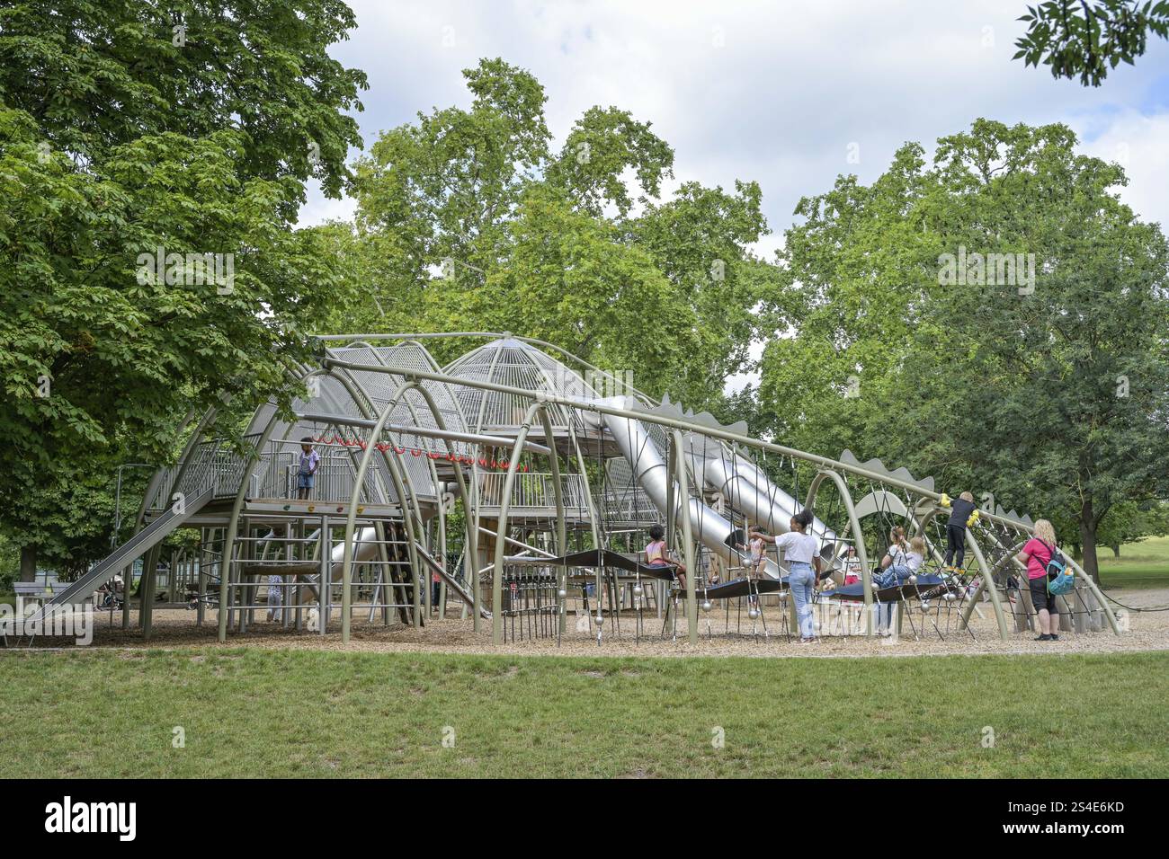 Dino-Spielplatz im Rosensteinpark, Stuttgart, Baden-Württemberg, Deutschland, Europa Stockfoto