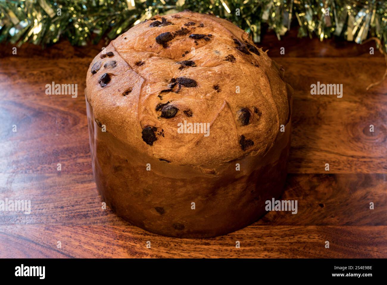 Panettone mit Schokoladenchips, Chocottone Stockfoto