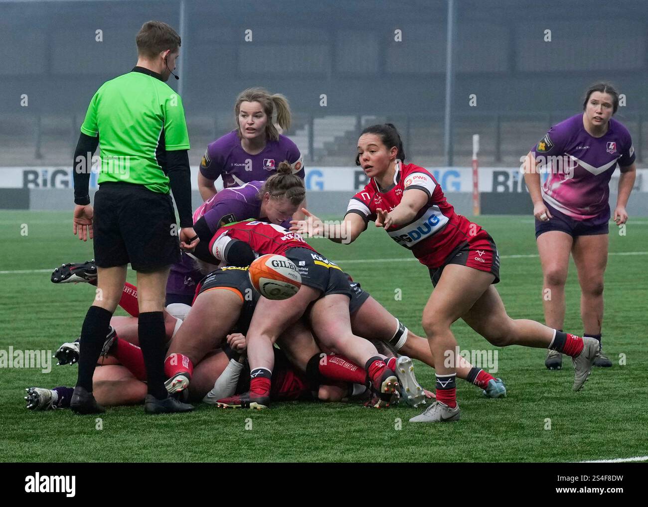 Gloucester, UK, 11 Jan 2025 Meg Davies of Gloucester Hartpury of Womens Rugby Gloucester Hartpury V Loughborough Lightning at Kingsholm Stadium Gloucester United Kingdom on 11 January 2025 Graham Glendinning / Alamy Live News Stockfoto
