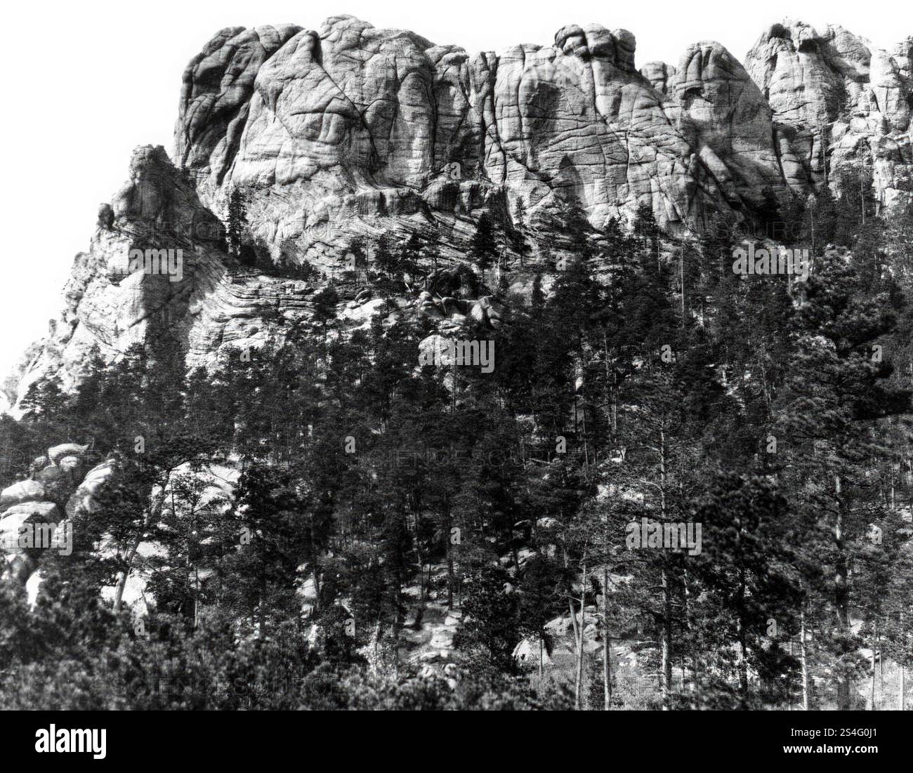 1905 Foto vom Mount Rushmore vor Baubeginn am Mount Rushmore National Memorial. Stockfoto