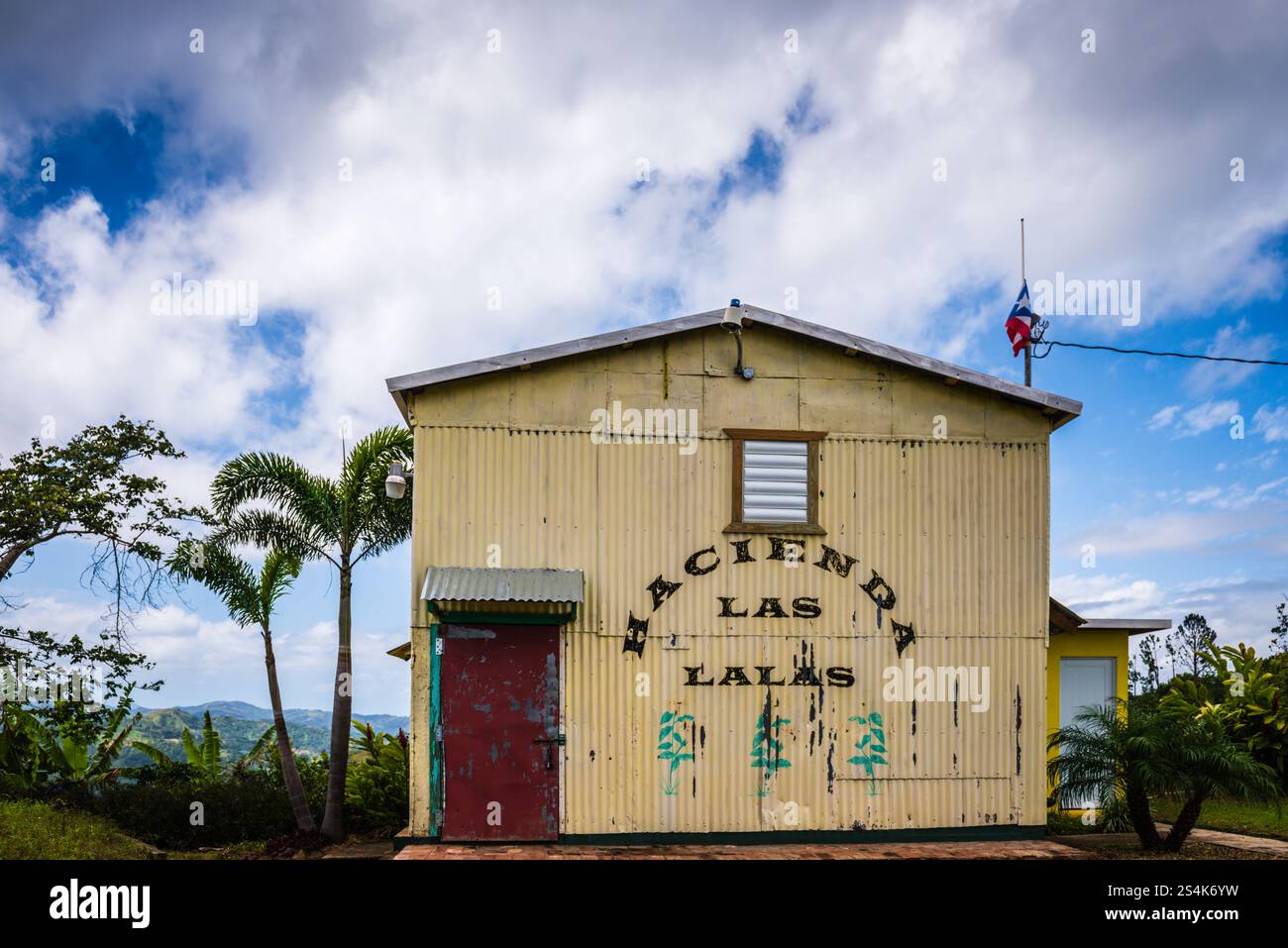 Ponce, Puerto Rico - 5. März 2018: Hacienda Las Lalas ist eine Kaffeeplantage in den Zentralbergen von Puerto Rico. Stockfoto