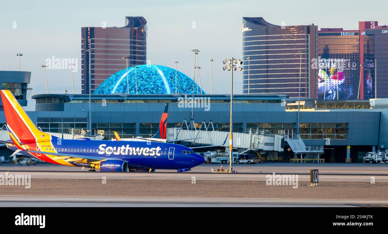 Las Vegas, Nevada - 1. Januar 2025: Flugzeuge auf dem McCarran International Airport in Las Vegas, Nevada Stockfoto