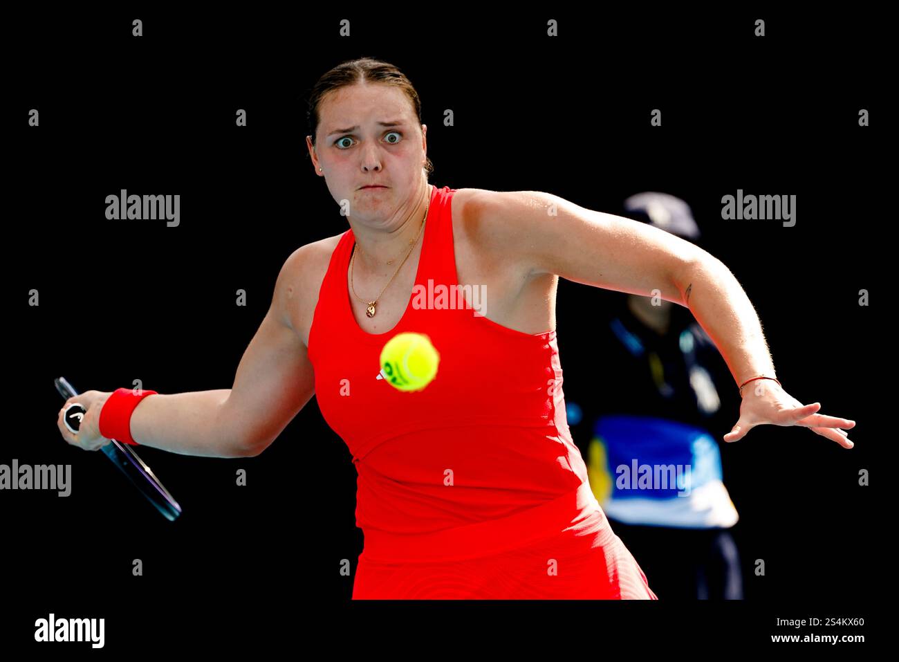 Melbourne, Australien. Januar 2025. Tennis: Grand Slam - Australian Open, Damen Singles, 1. Runde. Niemeier (Deutschland) - Chwalinska (Polen). Jule Niemeier in Aktion. Frank Molter/dpa/Alamy Live News Stockfoto