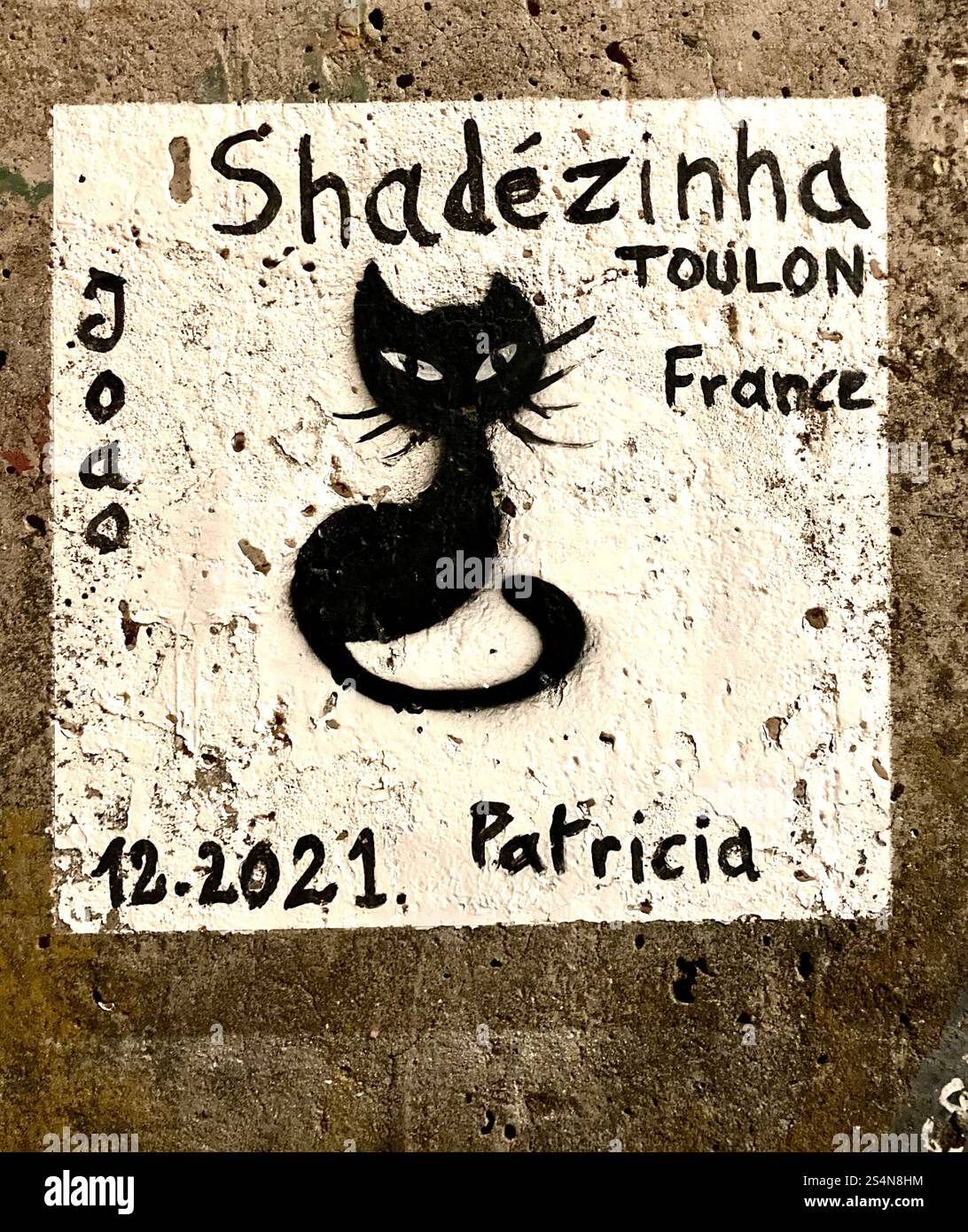 „Viel Glück“-Gemälde an der Wand des Hafens von Madeira, Portugal. - Smartphone-aufgenommenes Stockfoto