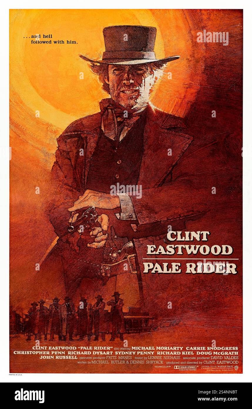 Pale Rider (1985) unter der Regie von Clint Eastwood mit Clint Eastwood, Michael Moriarty und Carrie Snodgress. Ein mysteriöser Prediger kommt in eine Bergbaustadt, um die Goldgräber vor einem rücksichtslosen Bergbauunternehmen zu schützen. Foto eines Original-Posters aus dem Jahr 1985, das AUSSCHLIESSLICH ZUR REDAKTIONELLEN VERWENDUNG von Dave Grove DIENT. Quelle: BFA / Warner Bros Stockfoto